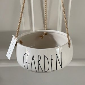 Rae Dunn Garden Planter